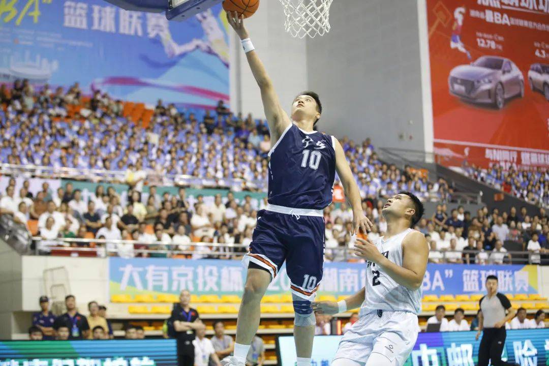 三亿体育体育活动-运动魅力，万众共赏高水准对决的简单介绍