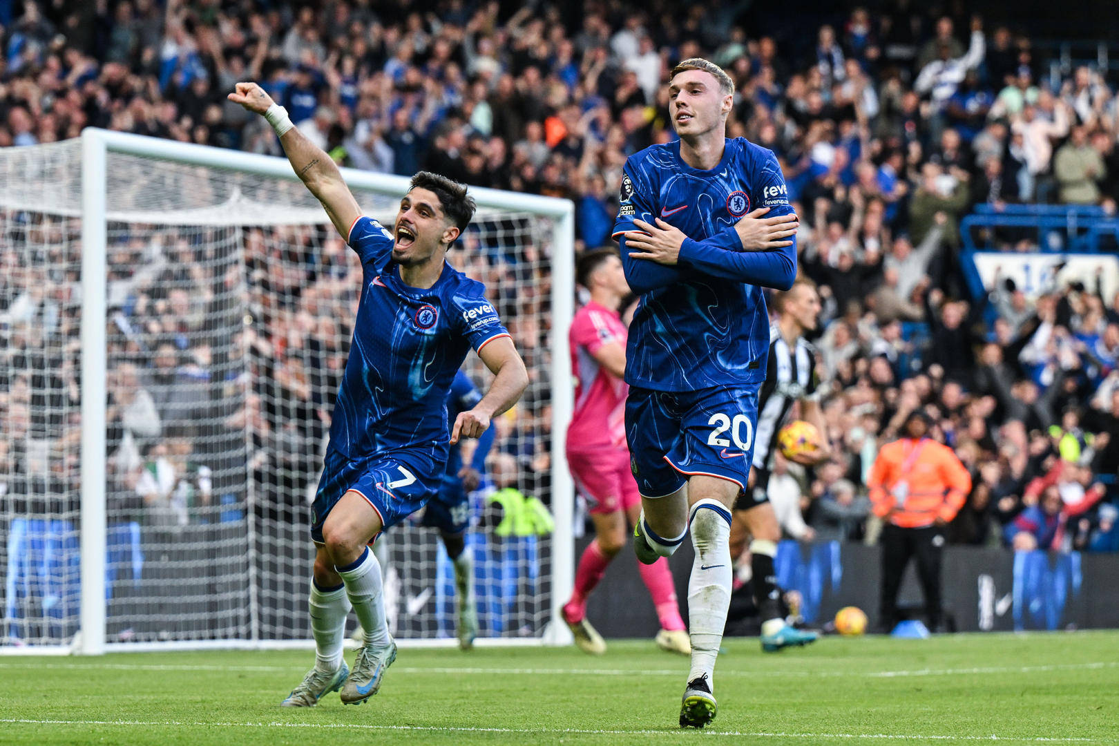 关于莱切客场大胜，实力得到增强的信息