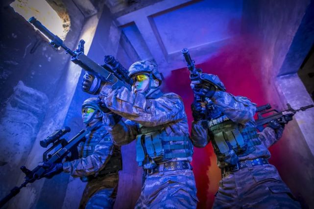 三亿体育体育培训-惊心动魄的运动战术，战队不断调整的简单介绍