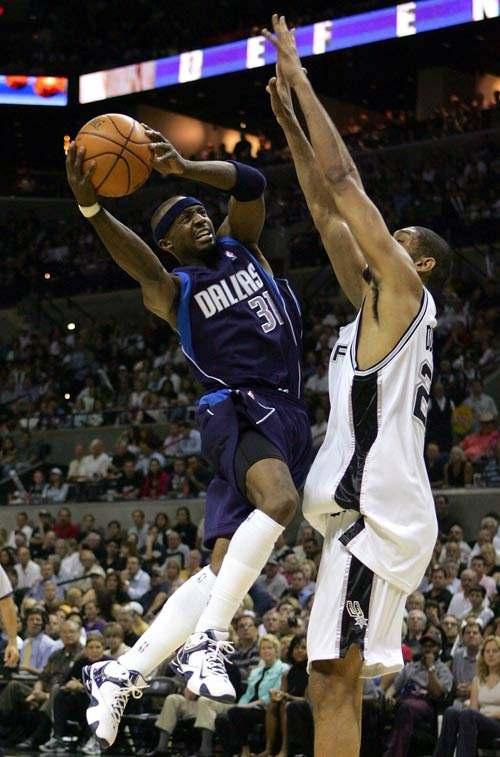 小牛新秀开拓进攻，成为球队得分功臣的简单介绍