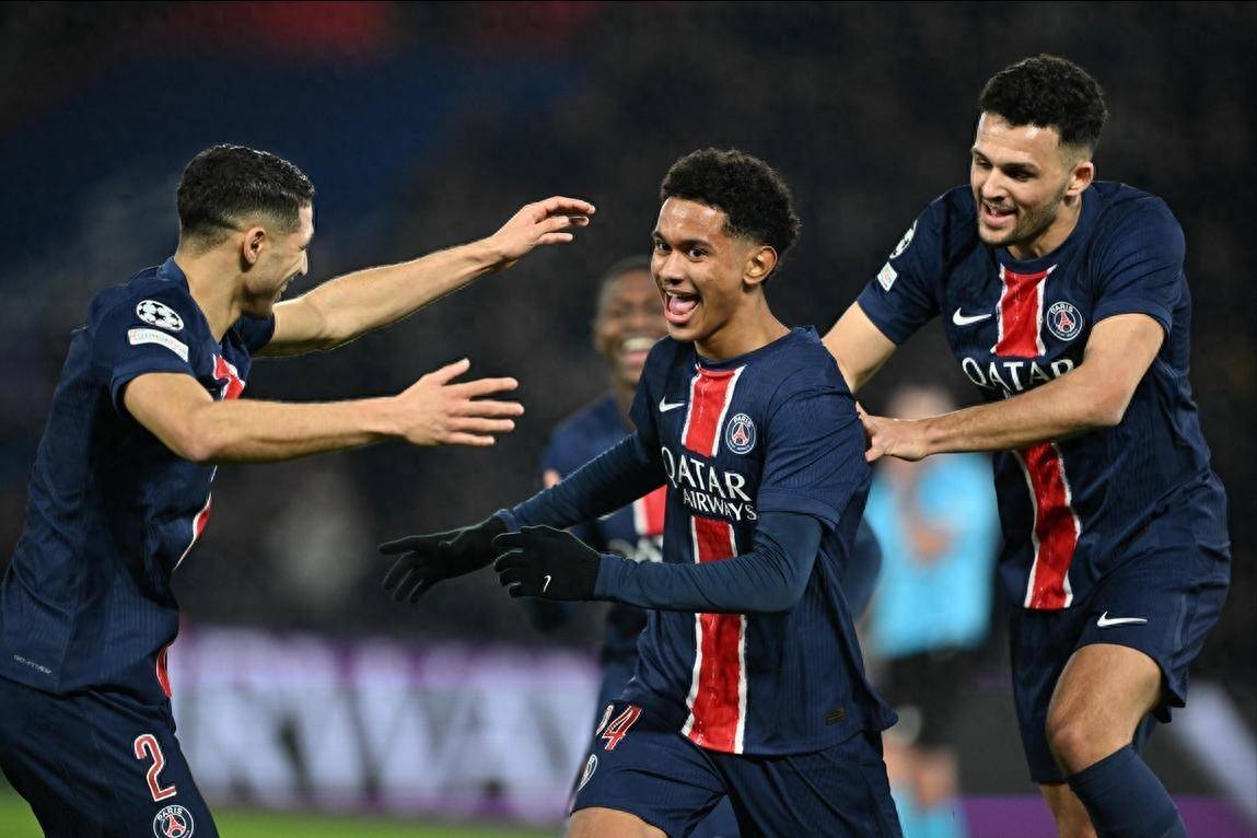 三亿体育体育官网app-巴黎圣日耳曼逼平皇家马德里，成为焦点的简单介绍