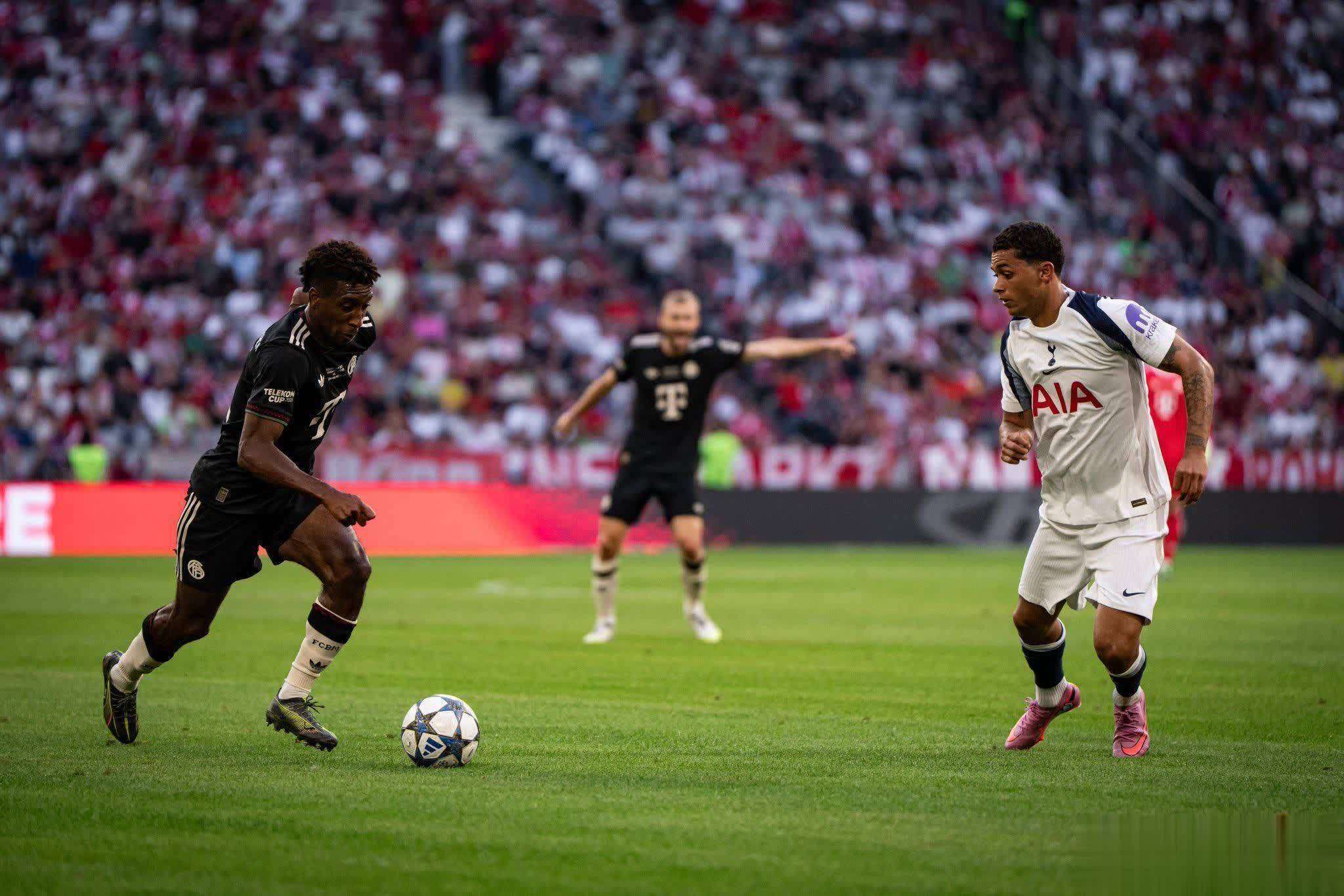 三亿体育体育官方登录入口-拜仁慕尼黑新援首秀表现出色，立即融入球队的简单介绍