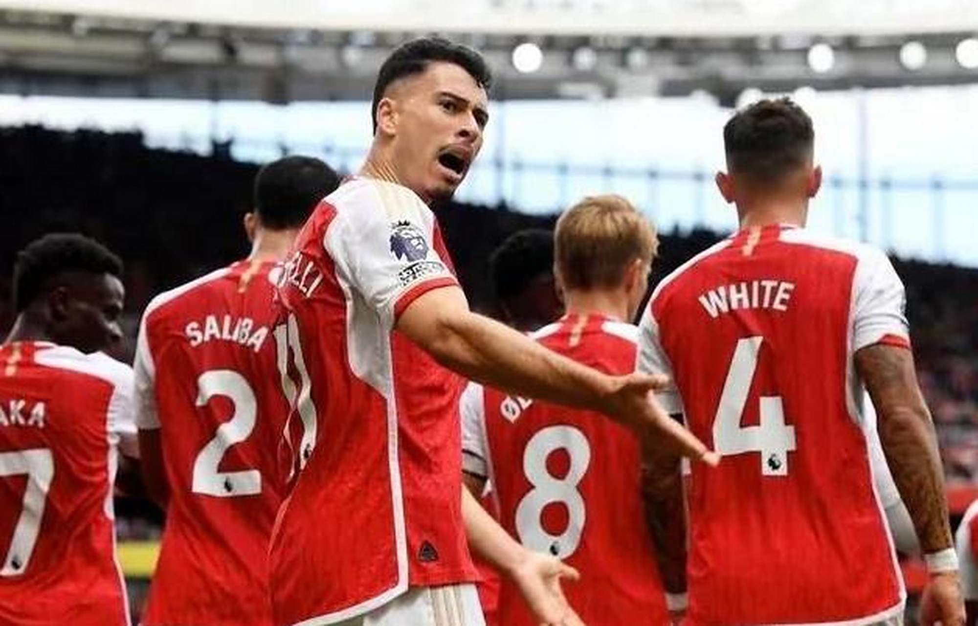 塞维利亚为尊，豪取胜利晋级联赛八强