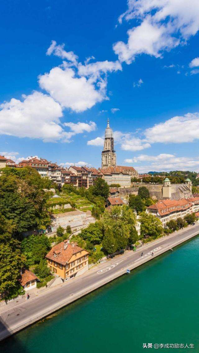 包含都灵苦战不放弃，坚持迎战冲锋体系的词条