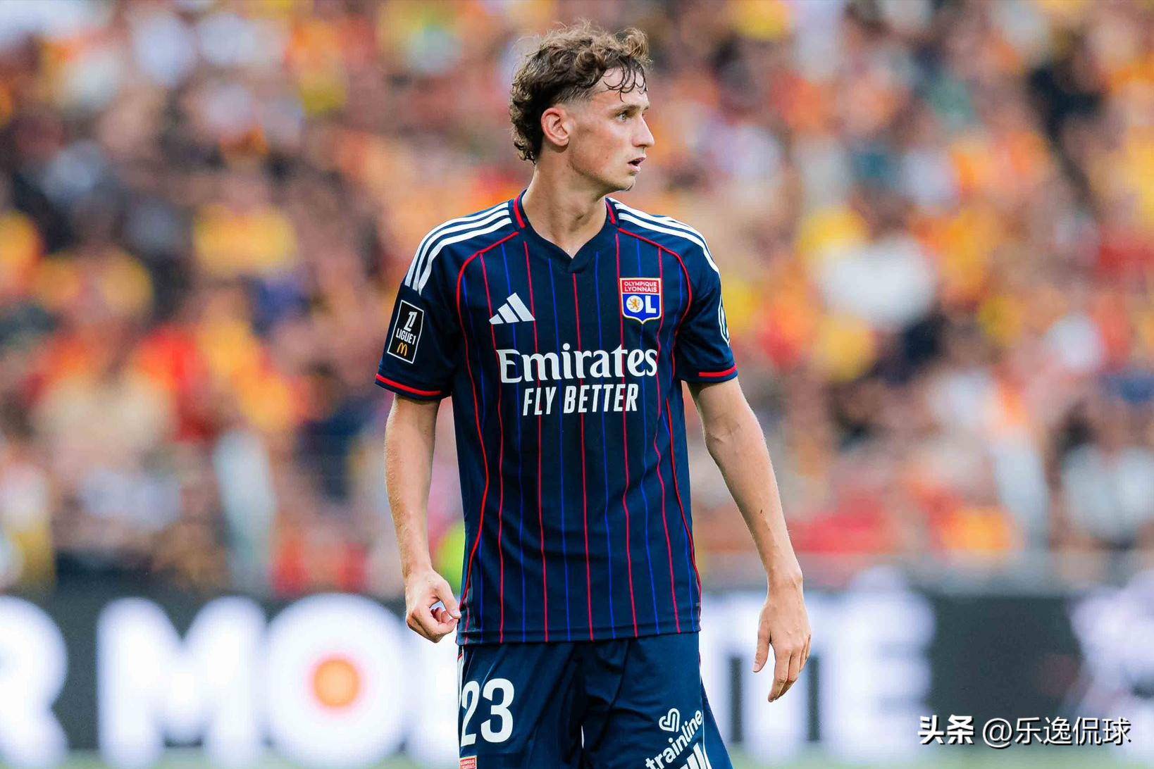 三亿体育体育vip注册-休斯最佳球员场均得分快速窜升的简单介绍