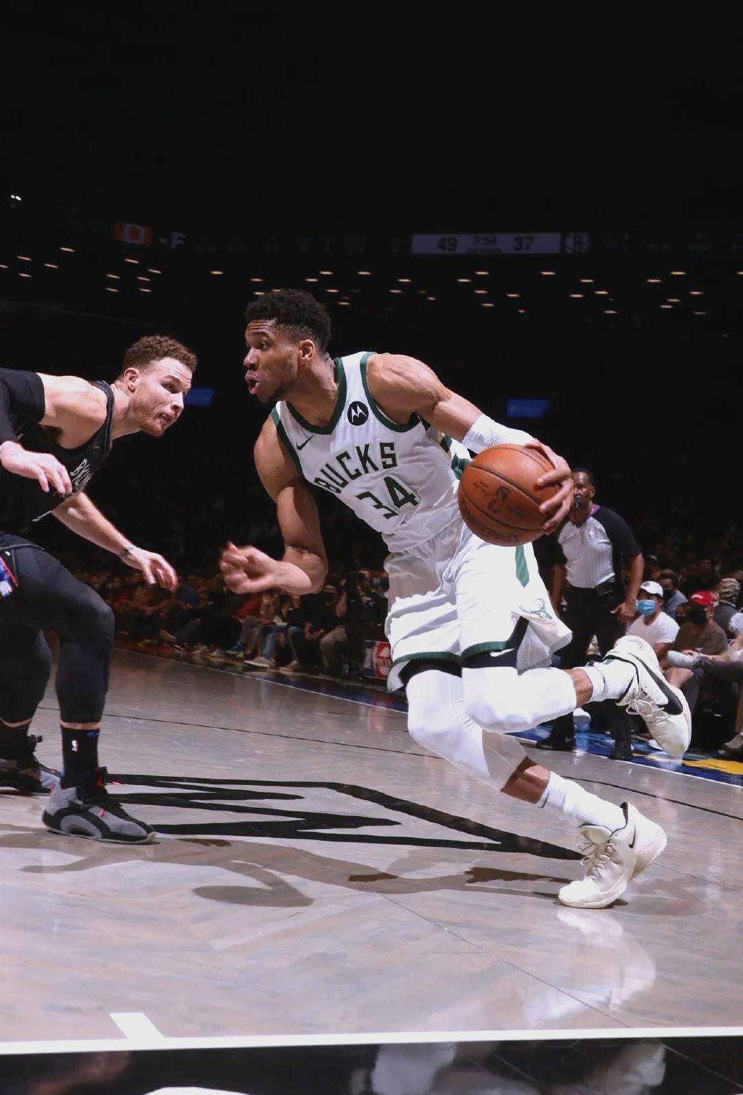 雄鹿逆转篮网，篮网无缘胜利