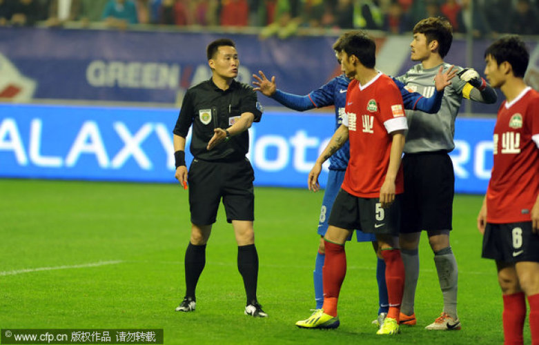 三亿体育体育官方-包含建业客场逼平对手，积分榜位置保持不变的词条